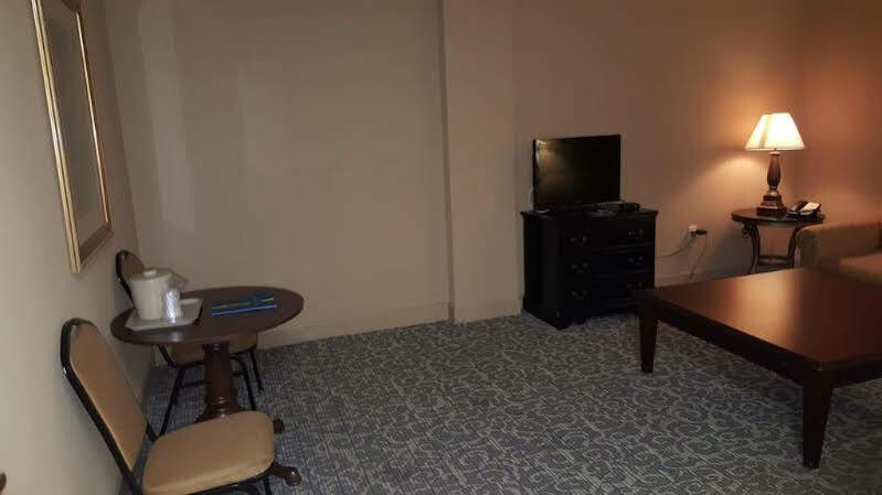 Inn On Broadway Downtown/Keeneland/Medical Center Lexington Exterior photo